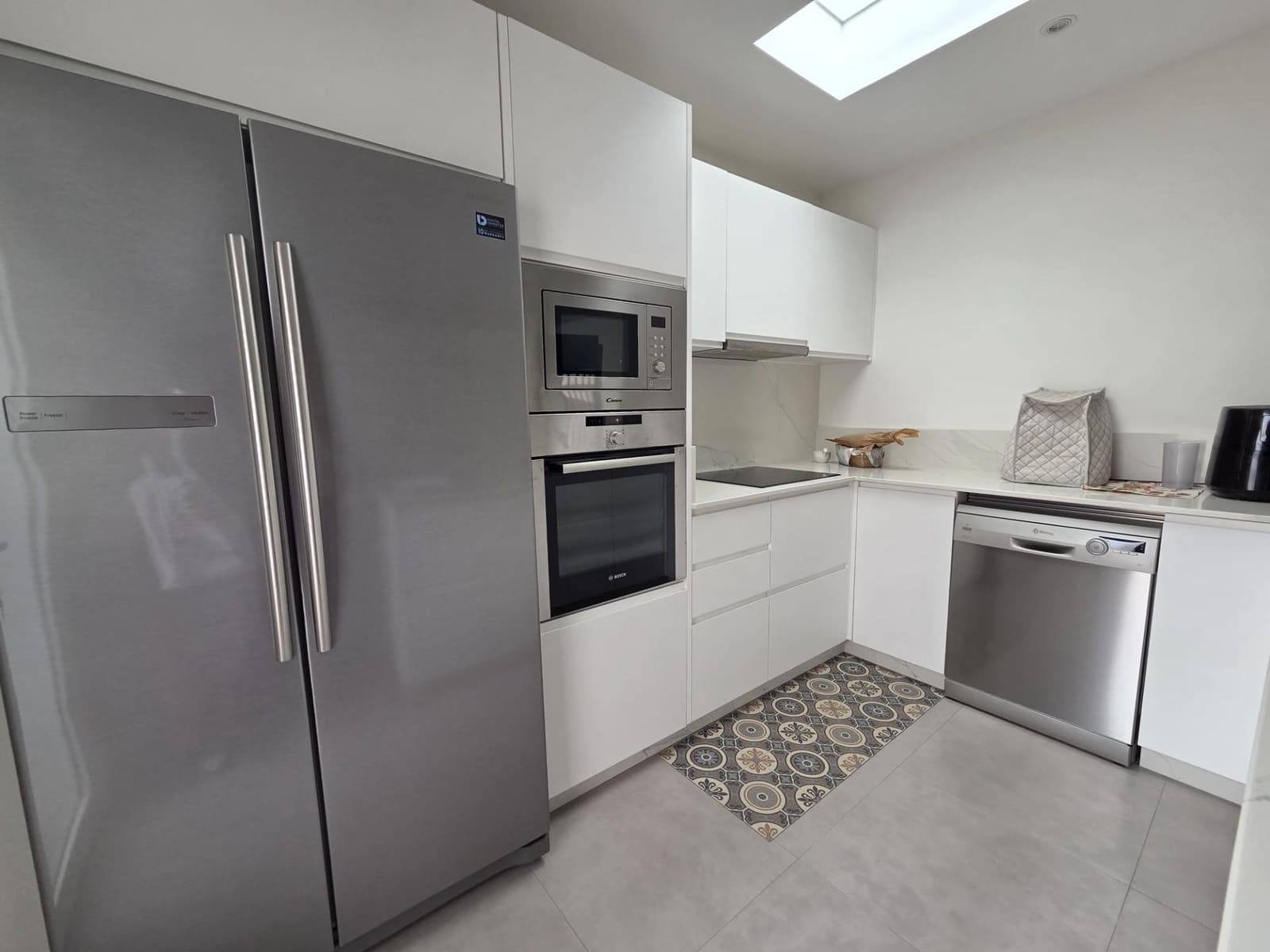 4 bedroom Apartment for sale in Playa Honda - € 550,000 (Ref: 9915807)