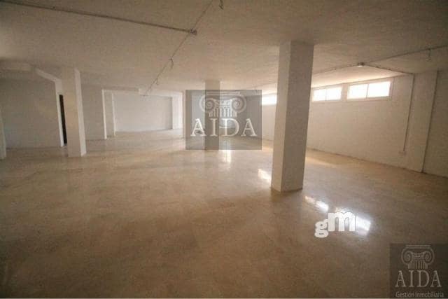 Erhverv til salg i Centro, Estepona - € 689.000 (Ref: 3373388)