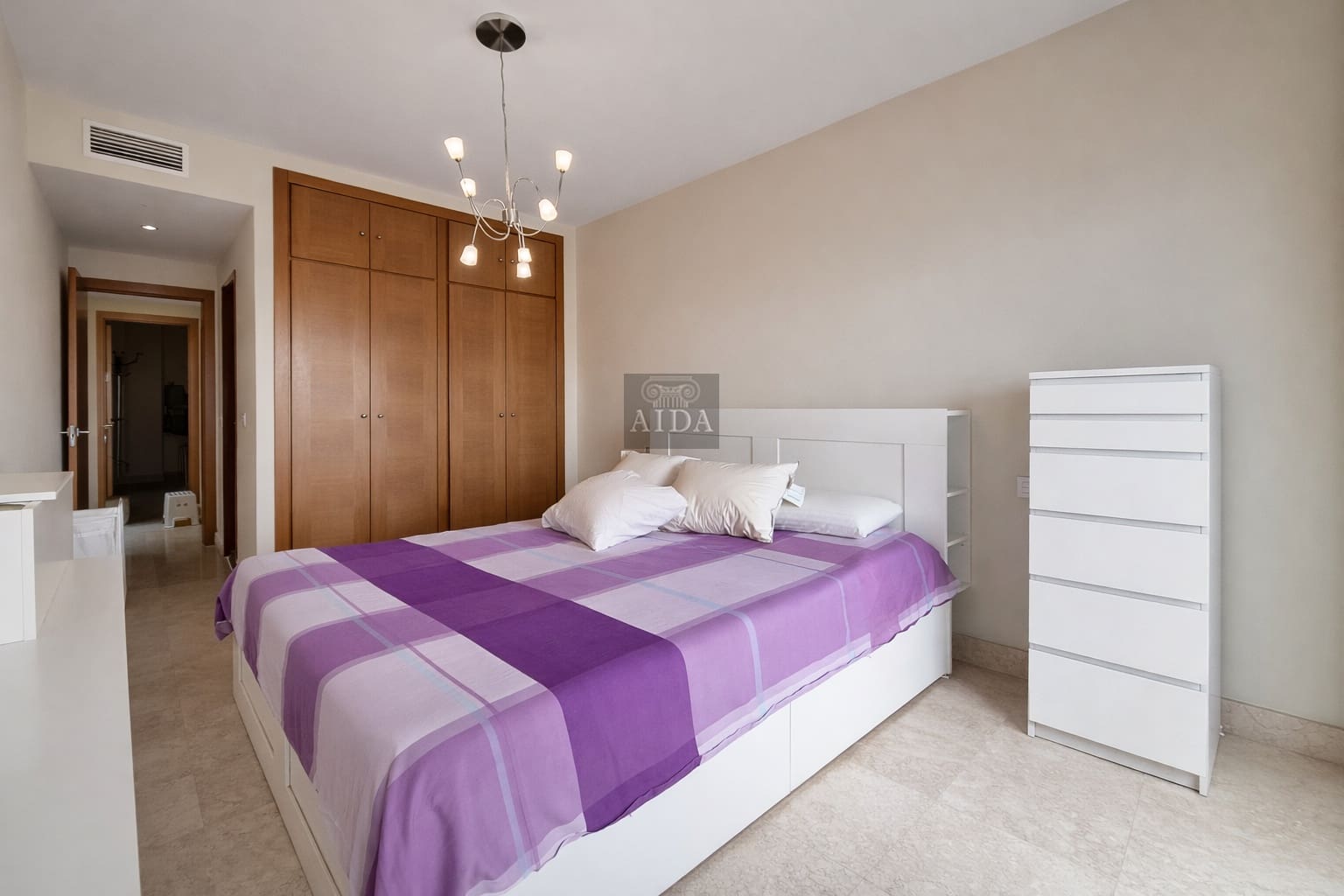 2 soveværelse Lejlighed til leje i Estepona med garage - € 1.300 (Ref: 3521736)