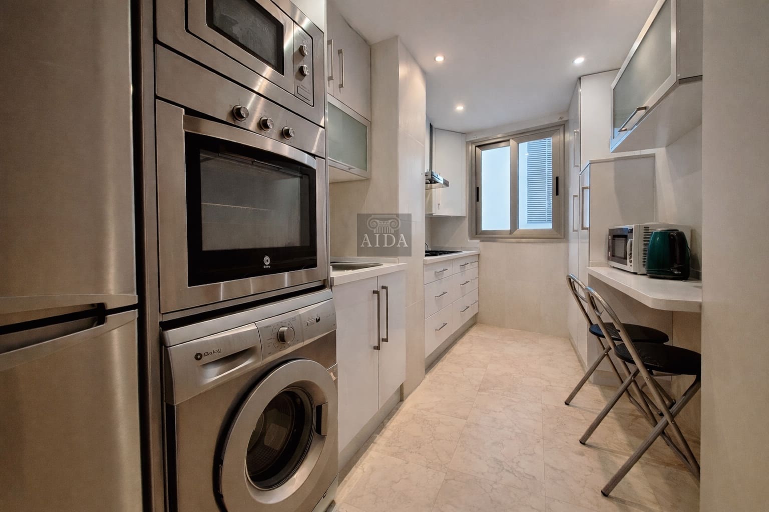 2 soveværelse Lejlighed til leje i Estepona med garage - € 1.300 (Ref: 3521736)