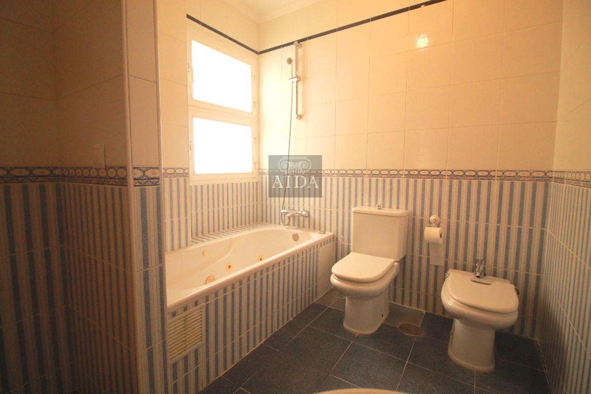 3 soverom Leilighet til leie i Estepona - € 1 430 (Ref: 4791210)