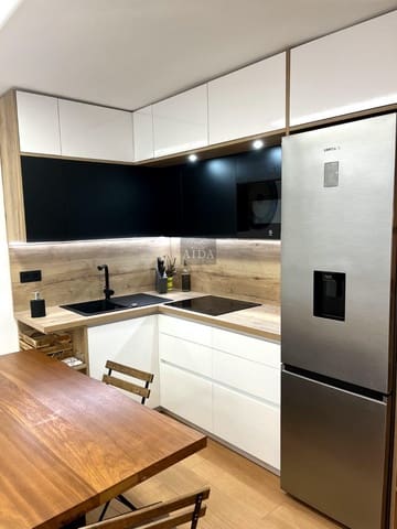 1 soveværelse Lejlighed til salg i El Velerín, Estepona med swimmingpool garage - € 230.000 (Ref: 8800831)