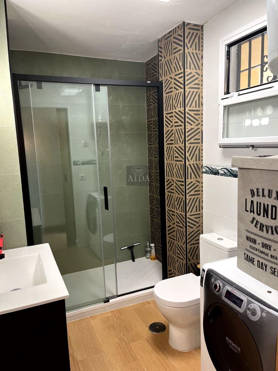 1 soveværelse Lejlighed til salg i Estepona med swimmingpool garage - € 230.000 (Ref: 8800831)