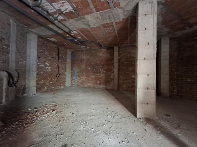 2 sovrum Kommersiell till salu i Centro, Estepona - 323 000 € (Ref: 8805628)