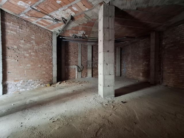 2 sovrum Kommersiell till salu i Centro, Estepona - 323 000 € (Ref: 8805628)