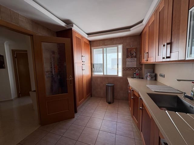 4 quarto Apartamento para venda em Huerta Nueva, Estepona com piscina garagem - 790 000 € (Ref: 8999278)