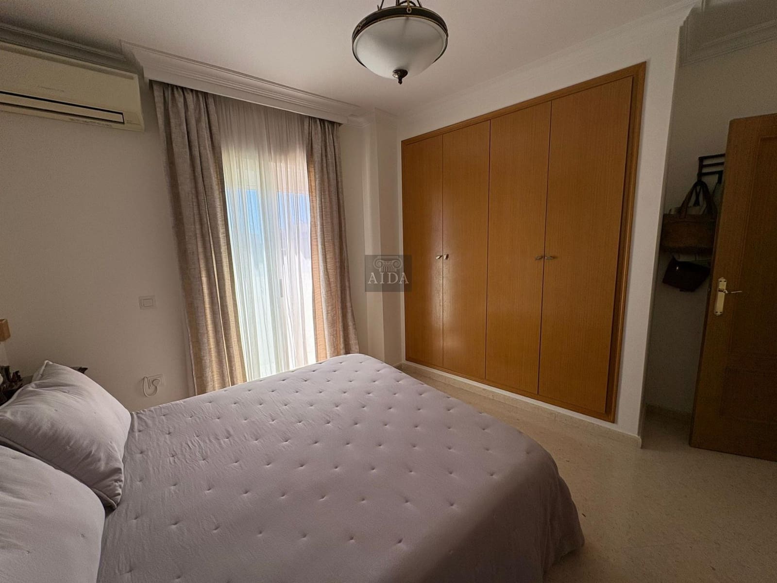 4 quarto Apartamento para venda em Estepona com piscina garagem - 790 000 € (Ref: 8999278)