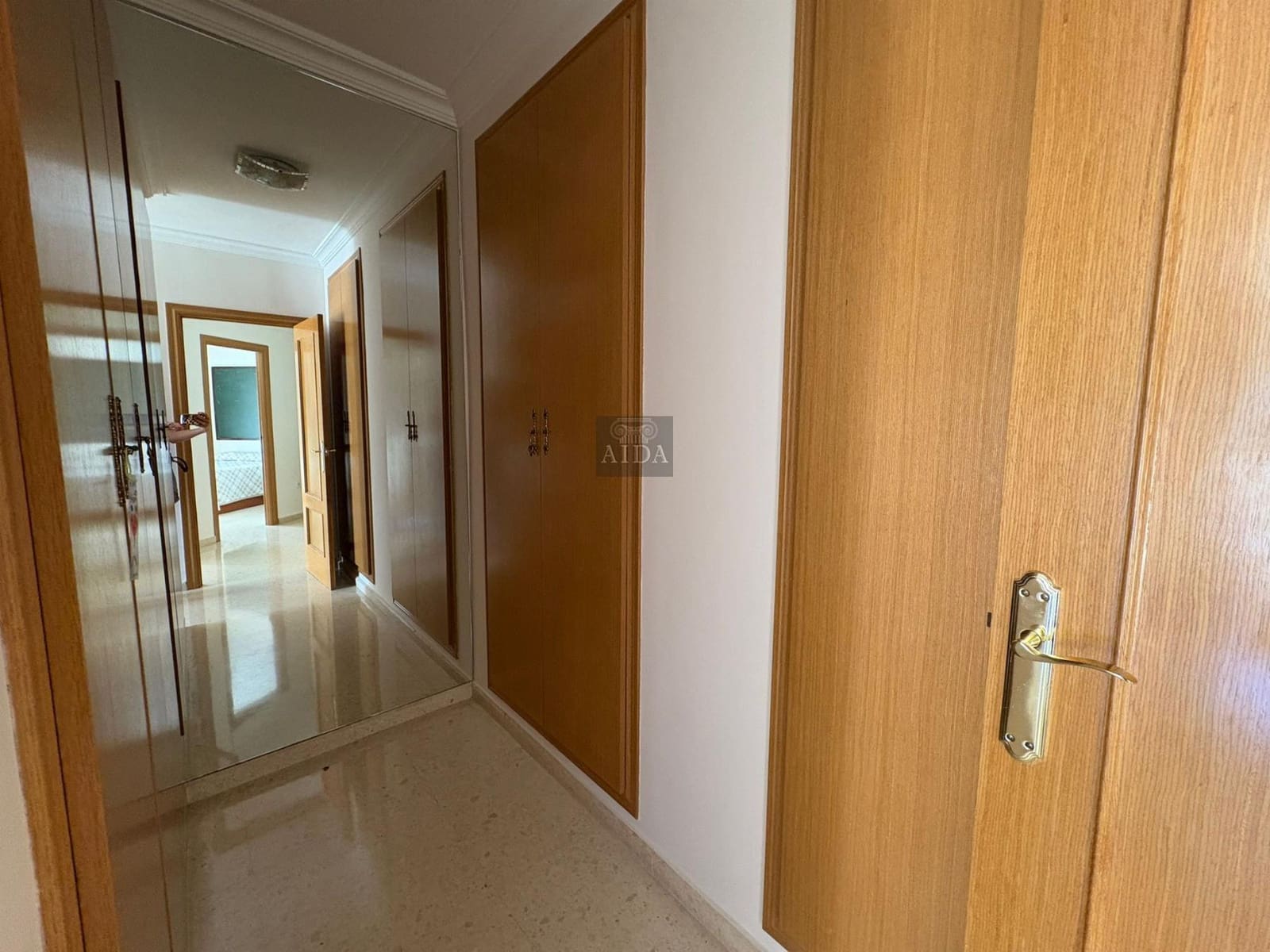 4 quarto Apartamento para venda em Estepona com piscina garagem - 790 000 € (Ref: 8999278)