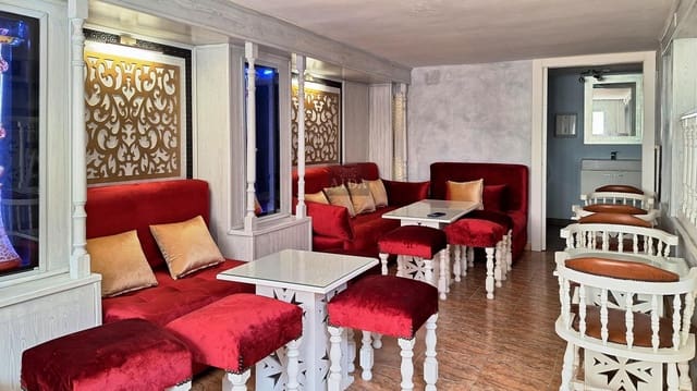 3 slaapkamer Commercieel te huur in Centro, Estepona - € 1.550 (Ref: 9022719)