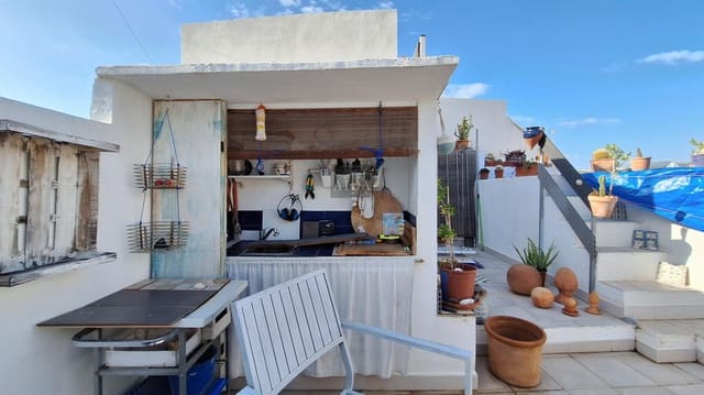 3 soveværelse Byhus til salg i Centro, Estepona med swimmingpool - € 635.000 (Ref: 9031198)