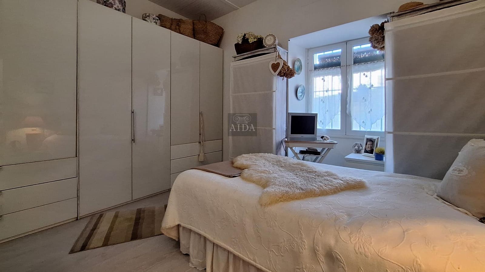 3 soveværelse Byhus til salg i Estepona med swimmingpool - € 635.000 (Ref: 9031198)