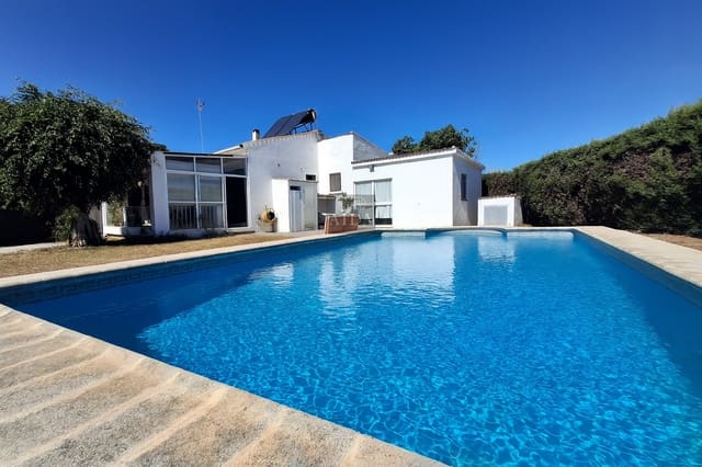 6 soveværelse Villa til salg i El Velerín, Estepona med swimmingpool garage - € 689.000 (Ref: 9238895)