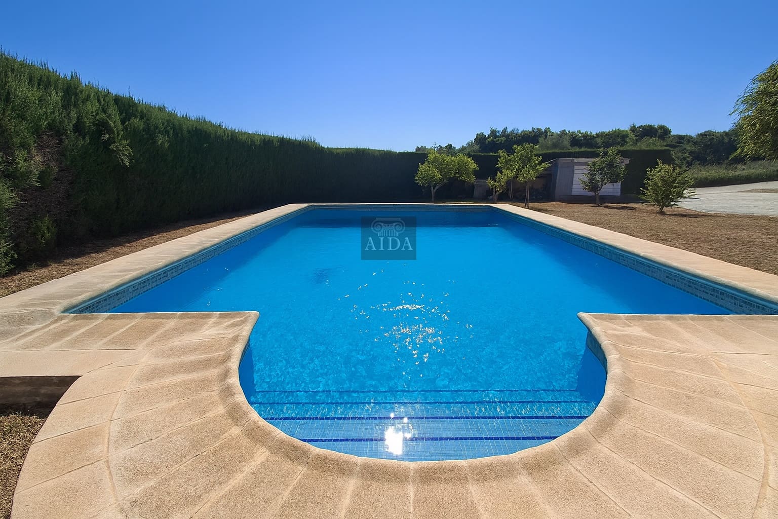 6 soveværelse Villa til salg i Estepona med swimmingpool garage - € 689.000 (Ref: 9238895)