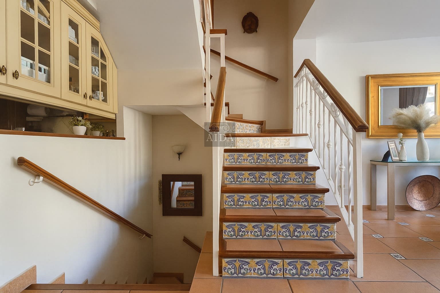 5 sypialnia Dom na sprzedaż w Estepona z garażem - 636 000 € (Ref: 9305093)