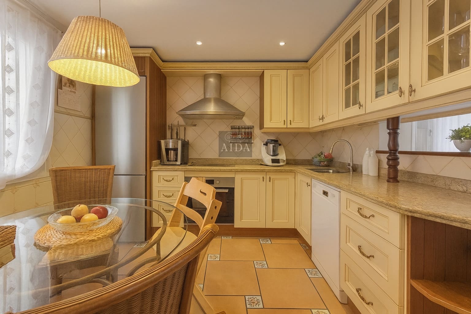 5 sypialnia Dom na sprzedaż w Estepona z garażem - 636 000 € (Ref: 9305093)