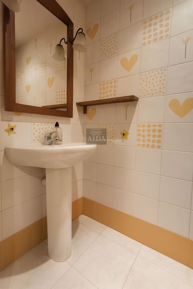 5 sypialnia Dom na sprzedaż w Estepona z garażem - 636 000 € (Ref: 9305093)