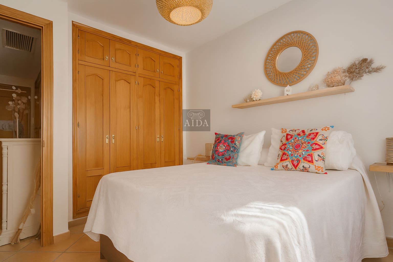 5 sypialnia Dom na sprzedaż w Estepona z garażem - 636 000 € (Ref: 9305093)