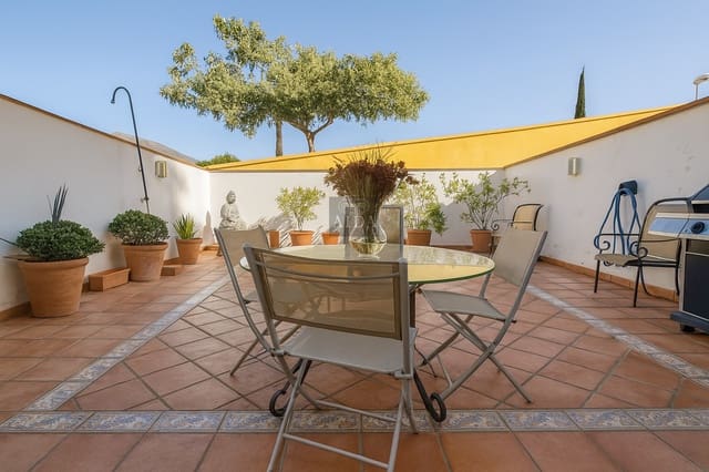 5 Zimmer Haus zu verkaufen in Zona Calvario, Estepona mit Garage - 636.000 € (Ref: 9305093)