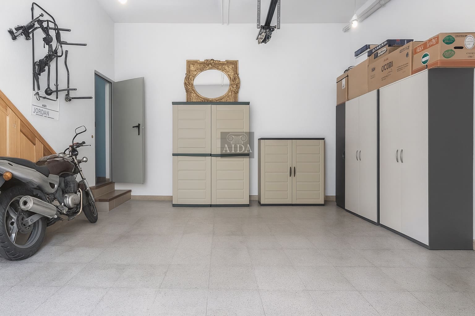 5 sypialnia Dom na sprzedaż w Estepona z garażem - 636 000 € (Ref: 9305093)