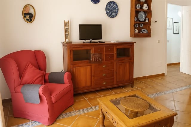 Piso de 1 habitación en El Paraiso, Estepona en venta con piscina garaje - 250.000 € (Ref: 9386678)