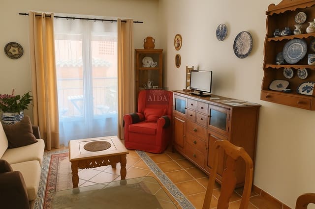 Piso de 1 habitación en El Paraiso, Estepona en venta con piscina garaje - 250.000 € (Ref: 9386678)