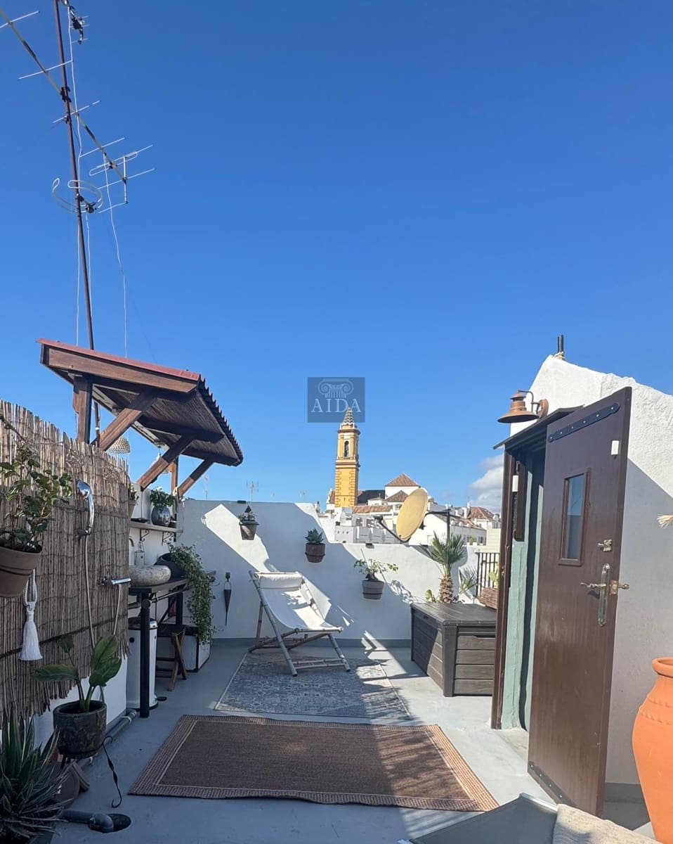 Casa de 2 habitaciones en Estepona en venta - 520.000 € (Ref: 9415325)