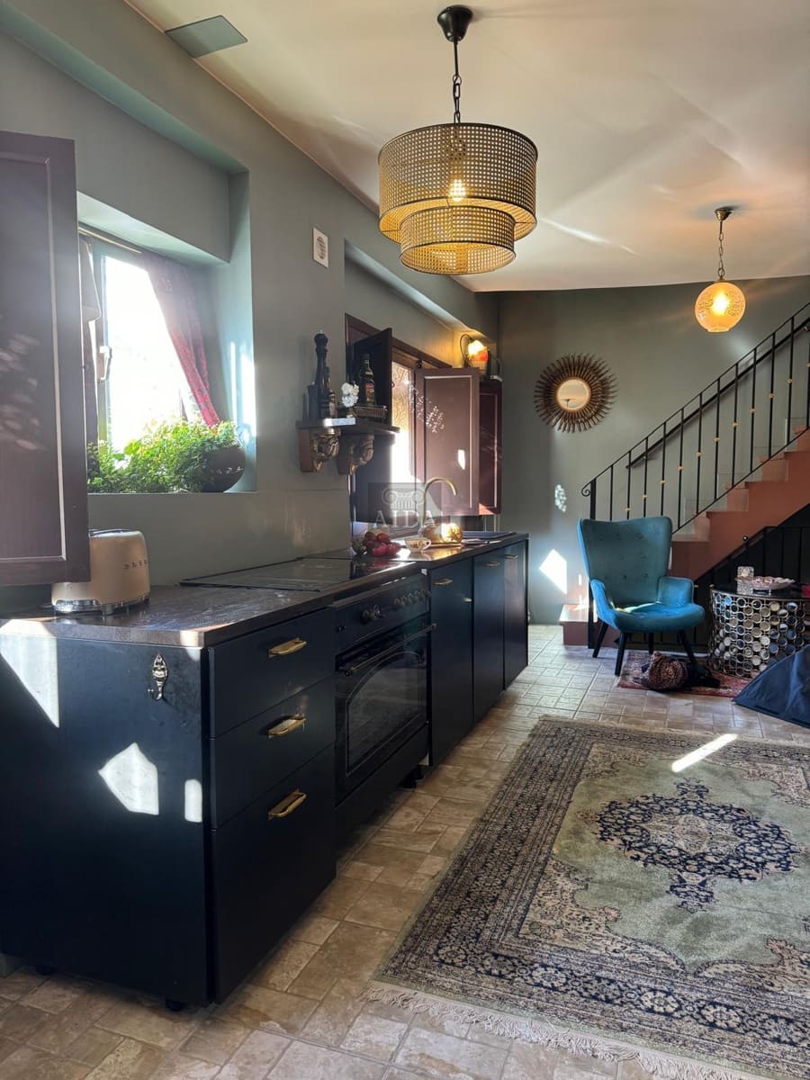 Casa de 2 habitaciones en Estepona en venta - 520.000 € (Ref: 9415325)