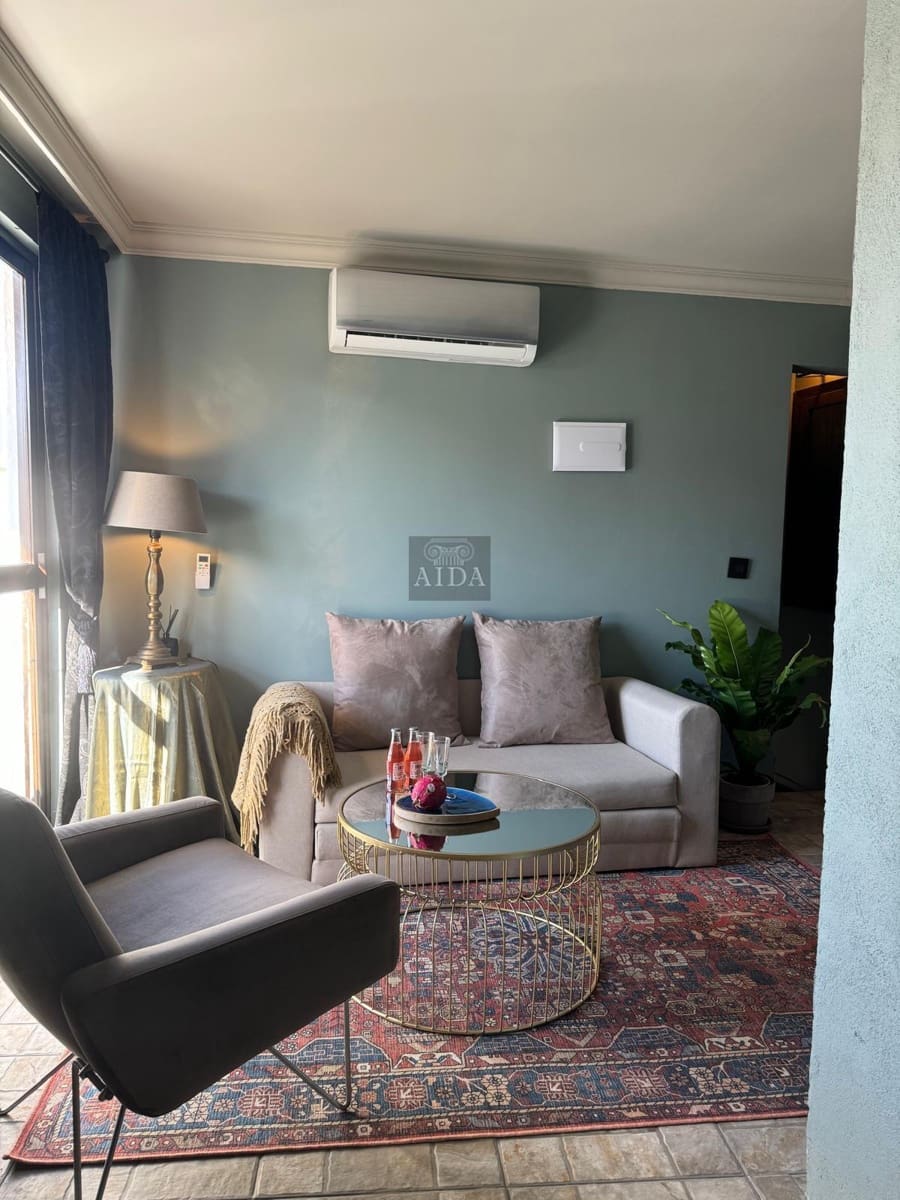 Casa de 2 habitaciones en Estepona en venta - 520.000 € (Ref: 9415325)