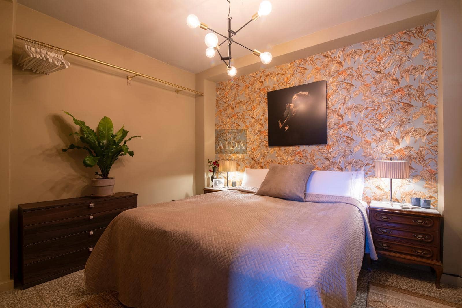 Casa de 2 habitaciones en Estepona en venta - 520.000 € (Ref: 9415325)