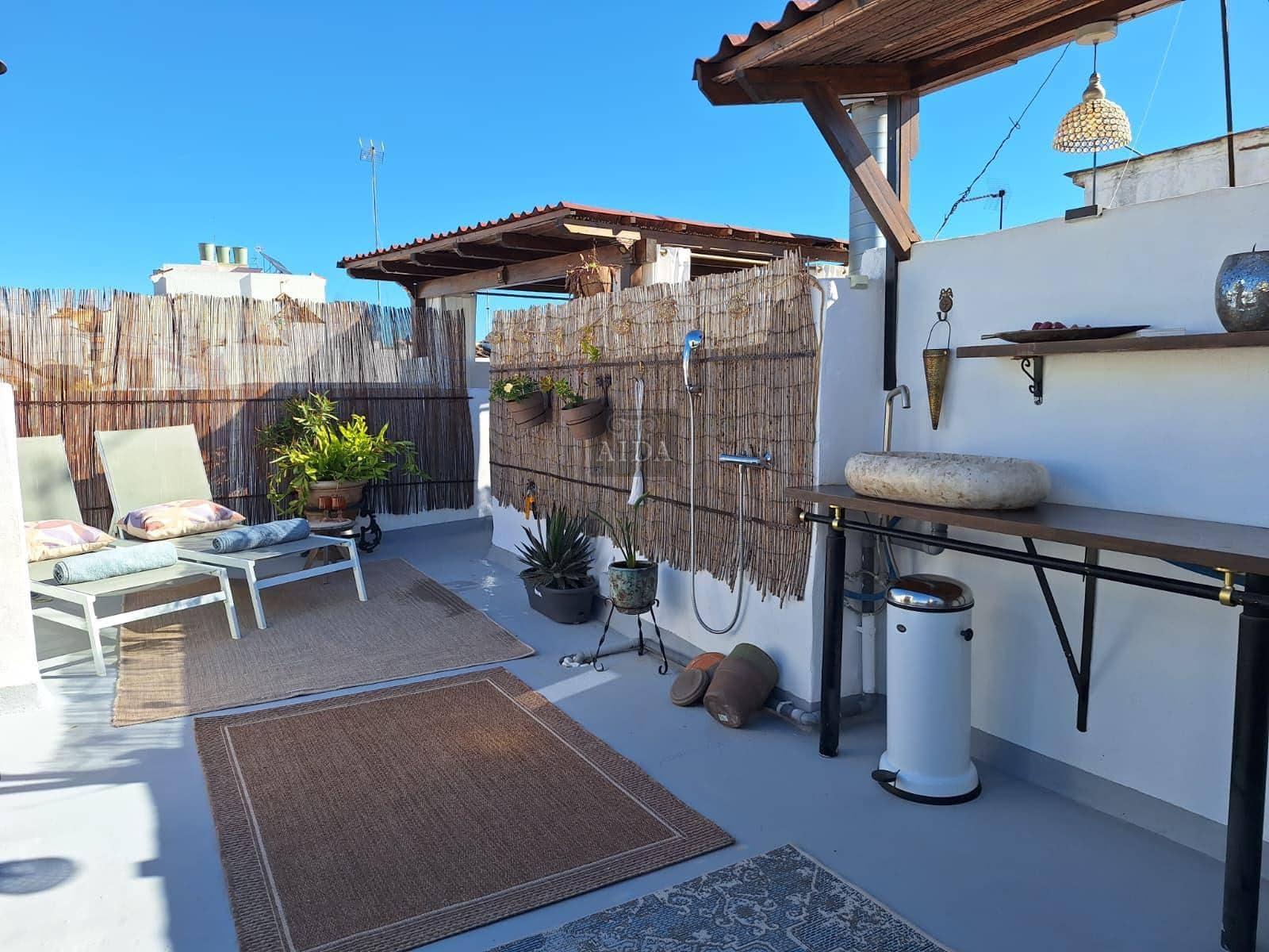 Casa de 2 habitaciones en Estepona en venta - 520.000 € (Ref: 9415325)