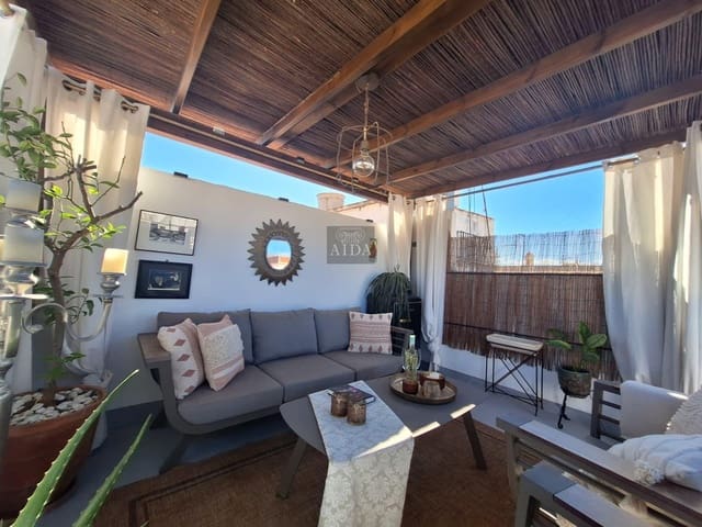 Casa de 2 habitaciones en Centro, Estepona en venta - 520.000 € (Ref: 9415325)