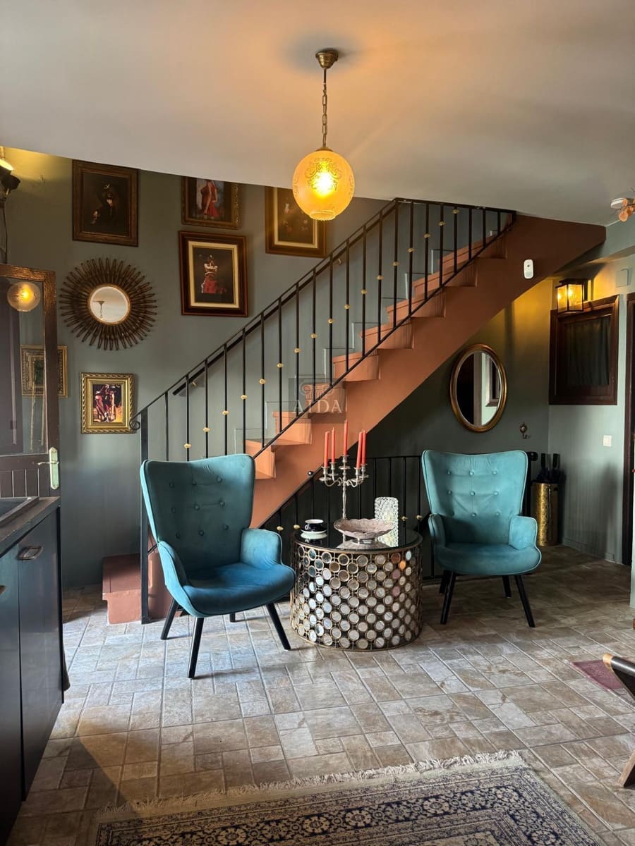 Casa de 2 habitaciones en Estepona en venta - 520.000 € (Ref: 9415325)