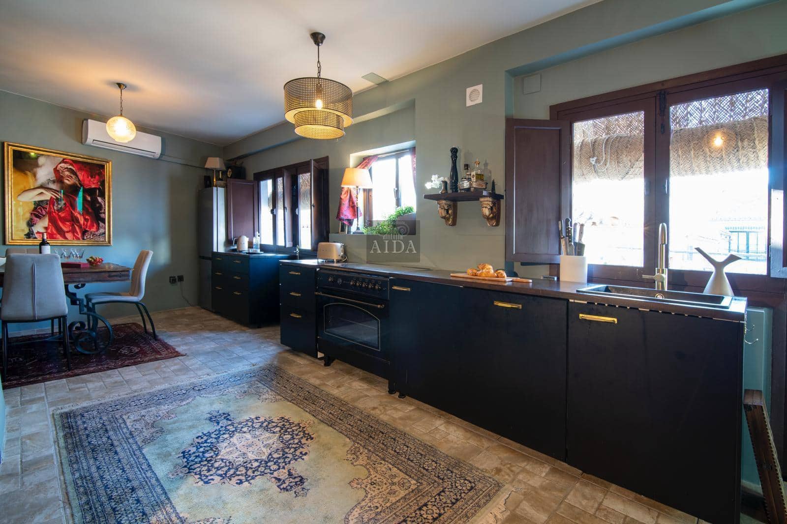 Casa de 2 habitaciones en Estepona en venta - 520.000 € (Ref: 9415325)