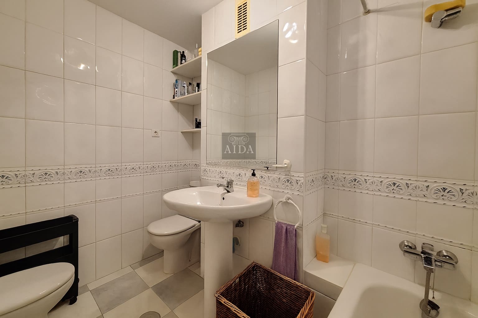 3 soverom Leilighet til salgs i Estepona med garasje - € 390 000 (Ref: 9426670)