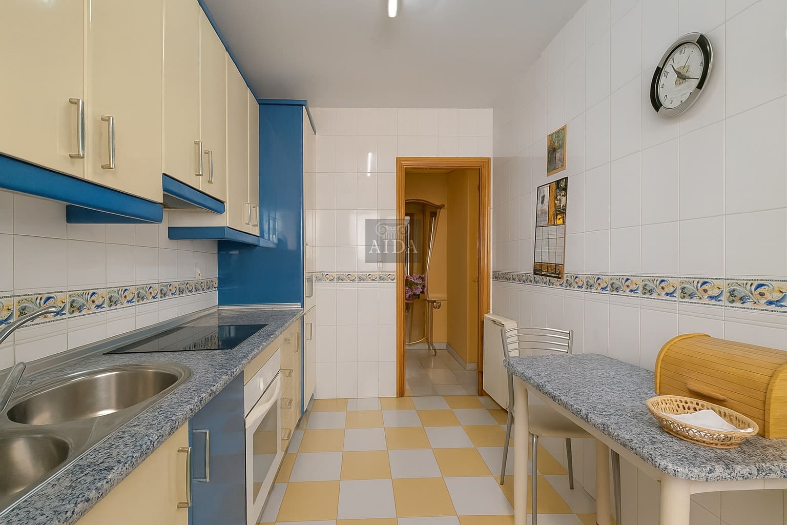 3 soverom Leilighet til salgs i Estepona med garasje - € 390 000 (Ref: 9426670)