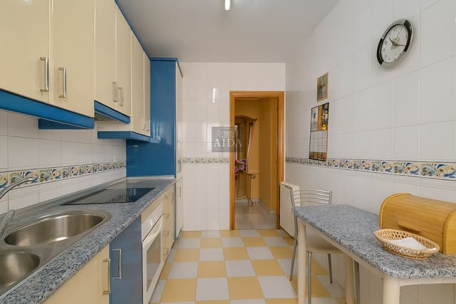 3 soverom Leilighet til salgs i Zona Calvario, Estepona med garasje - € 390 000 (Ref: 9426670)