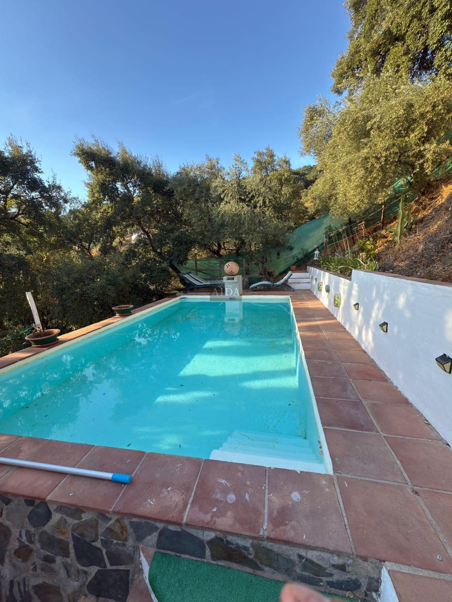 3 bedroom Villa for rent in Genalguacil with pool garage - € 2,000 (Ref: 9436409)