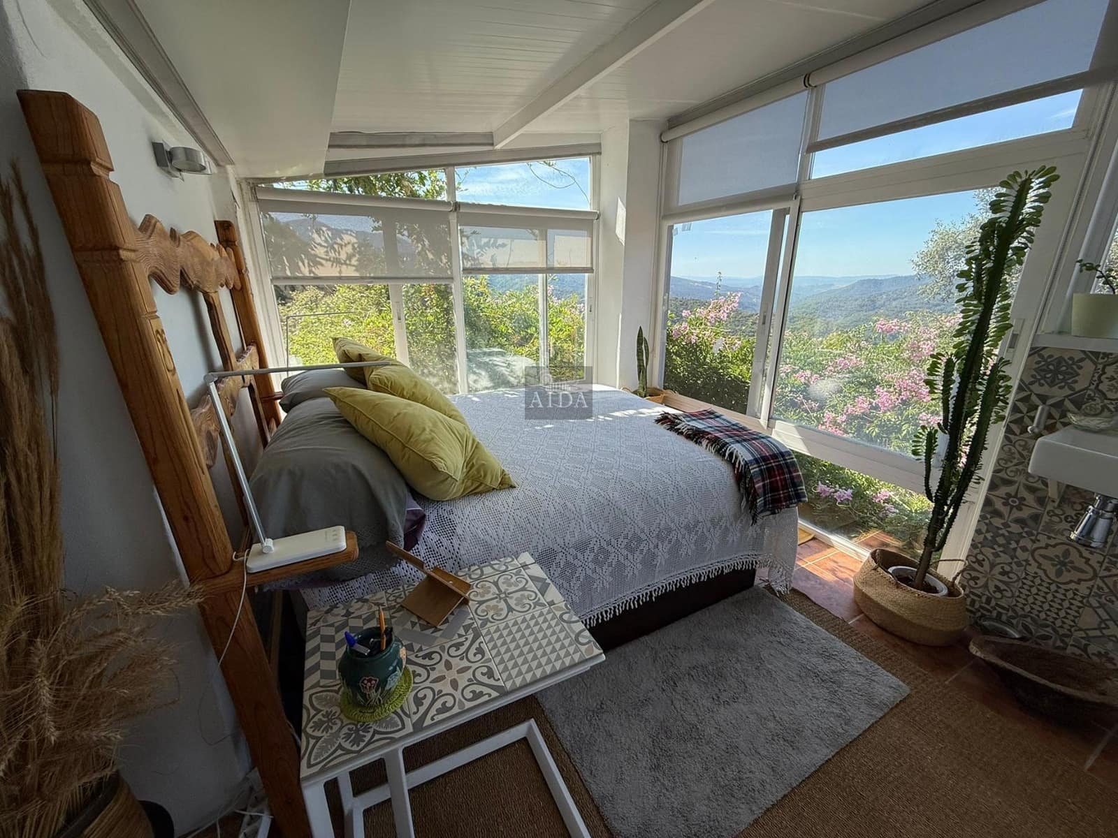 3 bedroom Villa for rent in Genalguacil with pool garage - € 2,000 (Ref: 9436409)