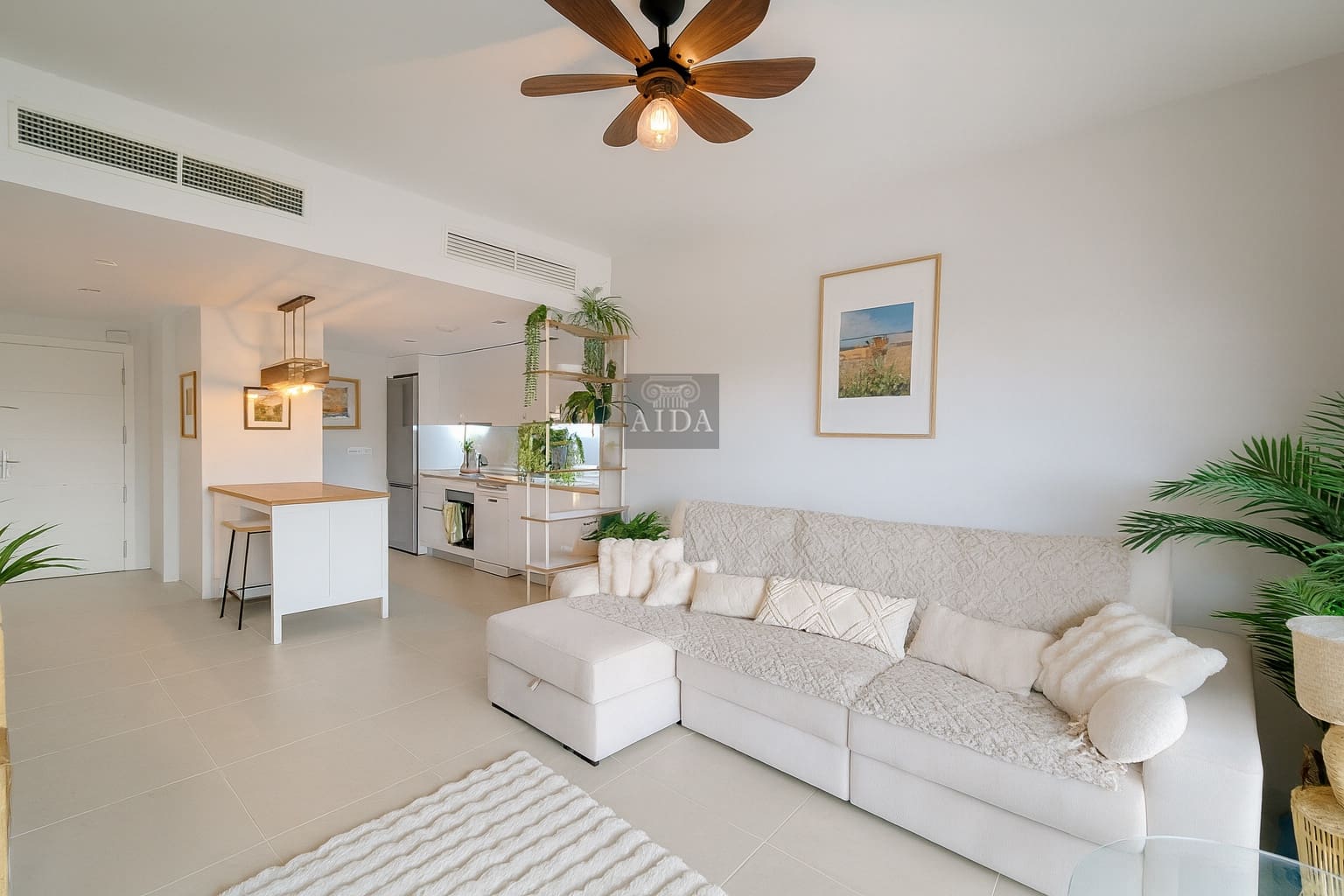 2 soverom Leilighet til salgs i New Golden Mile med svømmebasseng garasje - € 450 000 (Ref: 9460817)