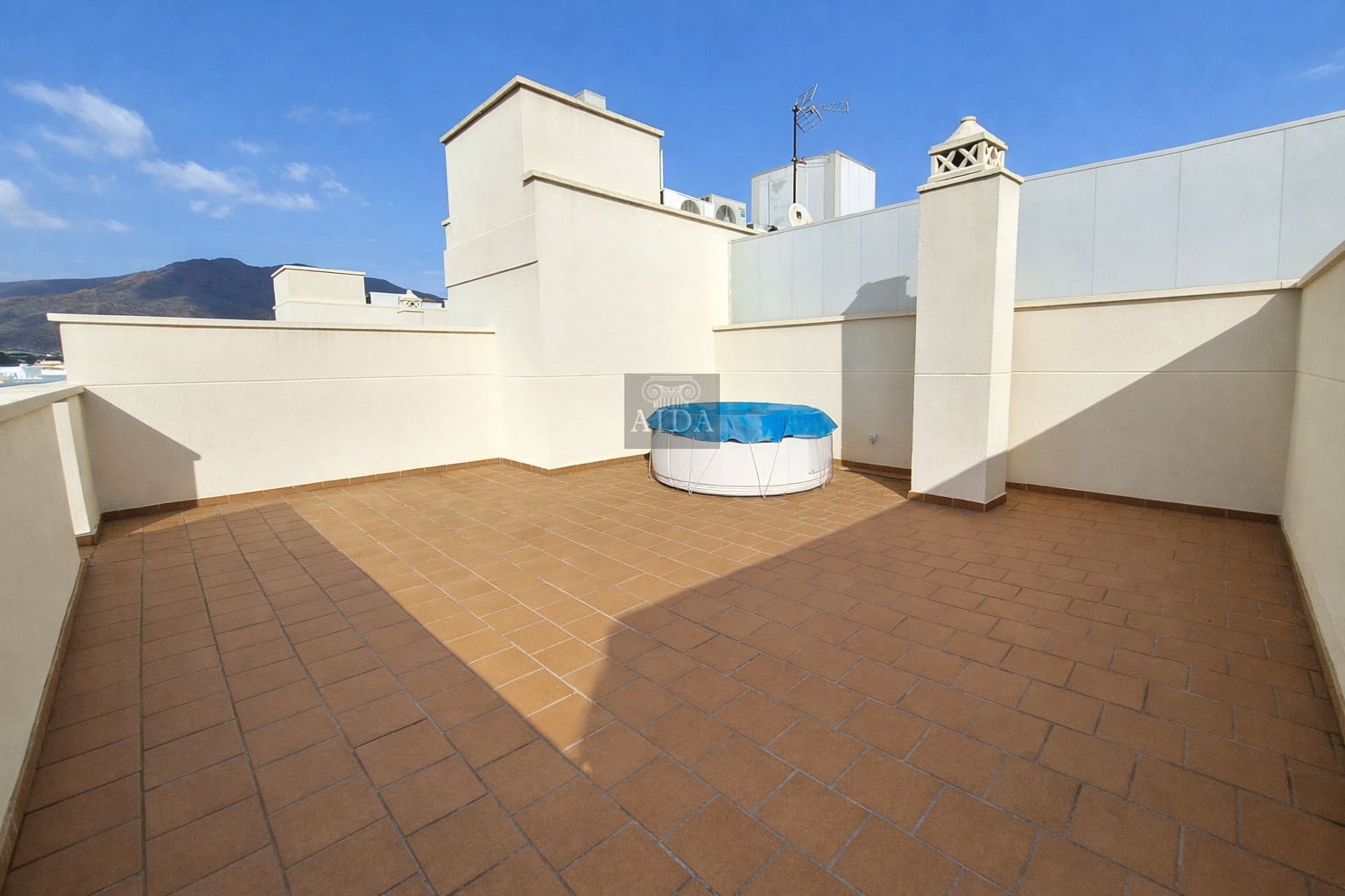 2 slaapkamer Penthouse te koop in Estepona - € 749.000 (Ref: 9465568)