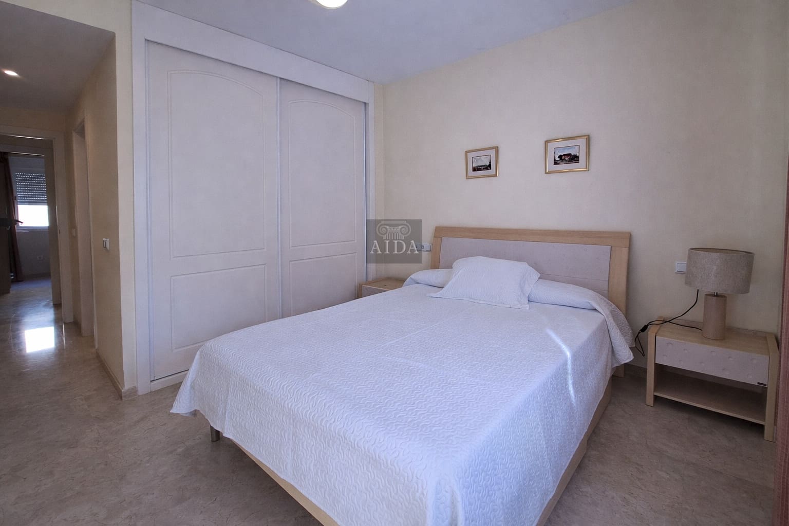 2 slaapkamer Penthouse te koop in Estepona - € 749.000 (Ref: 9465568)