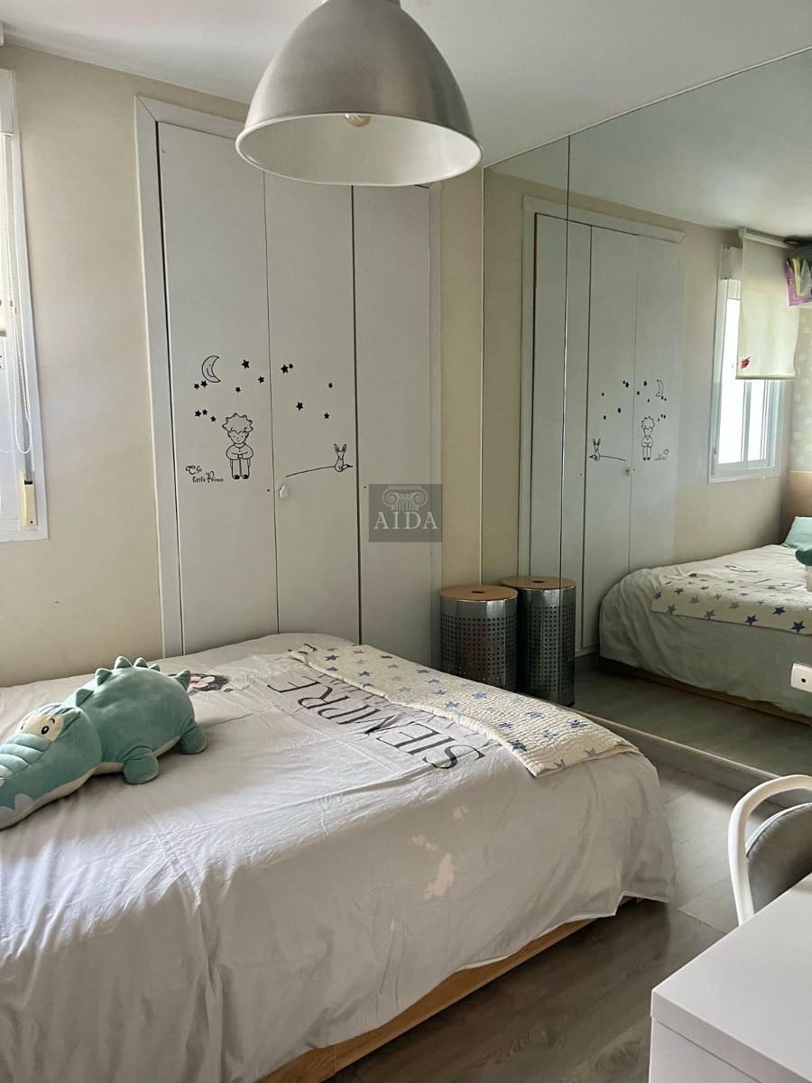 2 soveværelse Lejlighed til salg i New Golden Mile med swimmingpool garage - € 349.000 (Ref: 9564029)