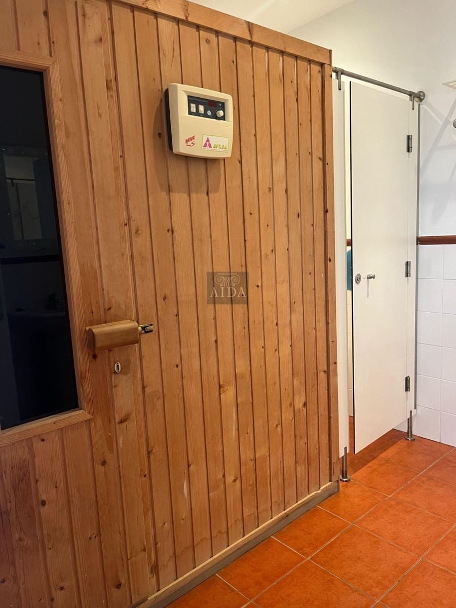 2 soveværelse Lejlighed til salg i New Golden Mile med swimmingpool garage - € 349.000 (Ref: 9564029)