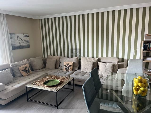 2 bedroom Flat for sale in La Concha - Resina Golf, Estepona with pool garage - € 349,000 (Ref: 9564029)