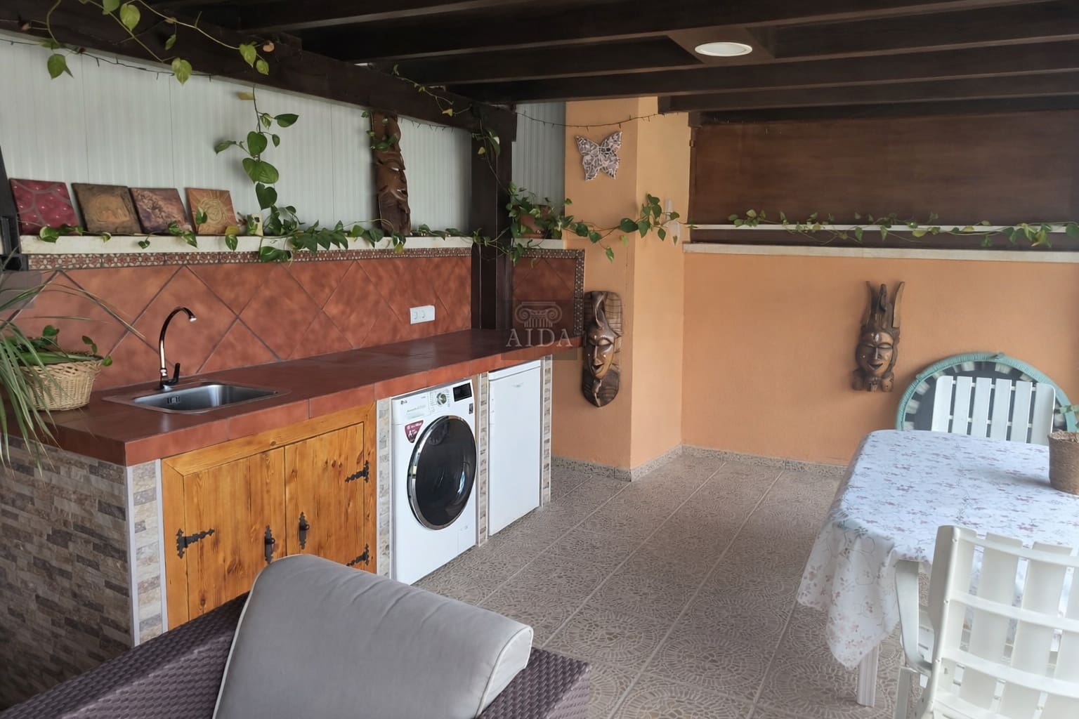 4 quarto Penthouse para venda em Estepona com garagem - 689 000 € (Ref: 9610580)