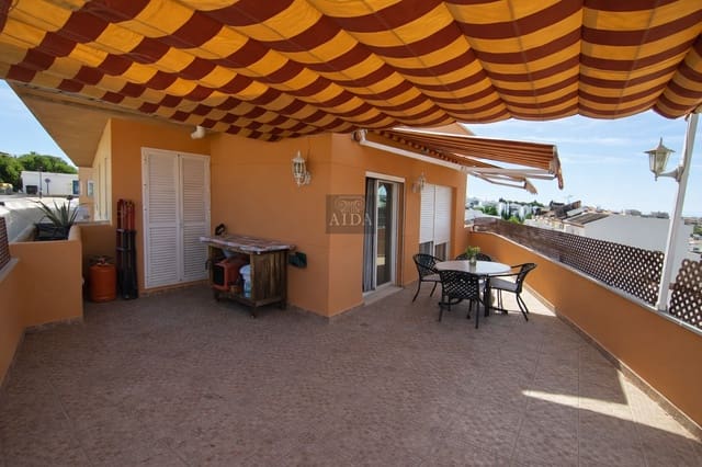 4 slaapkamer Penthouse te koop in Centro, Estepona met garage - € 689.000 (Ref: 9610580)