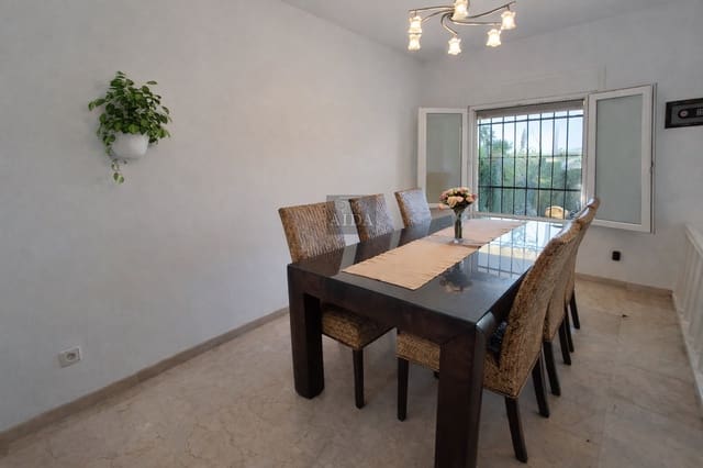 3 bedroom Semi-detached Villa for sale in Guadalmina Alta, Marbella with pool garage - € 580,000 (Ref: 9625126)