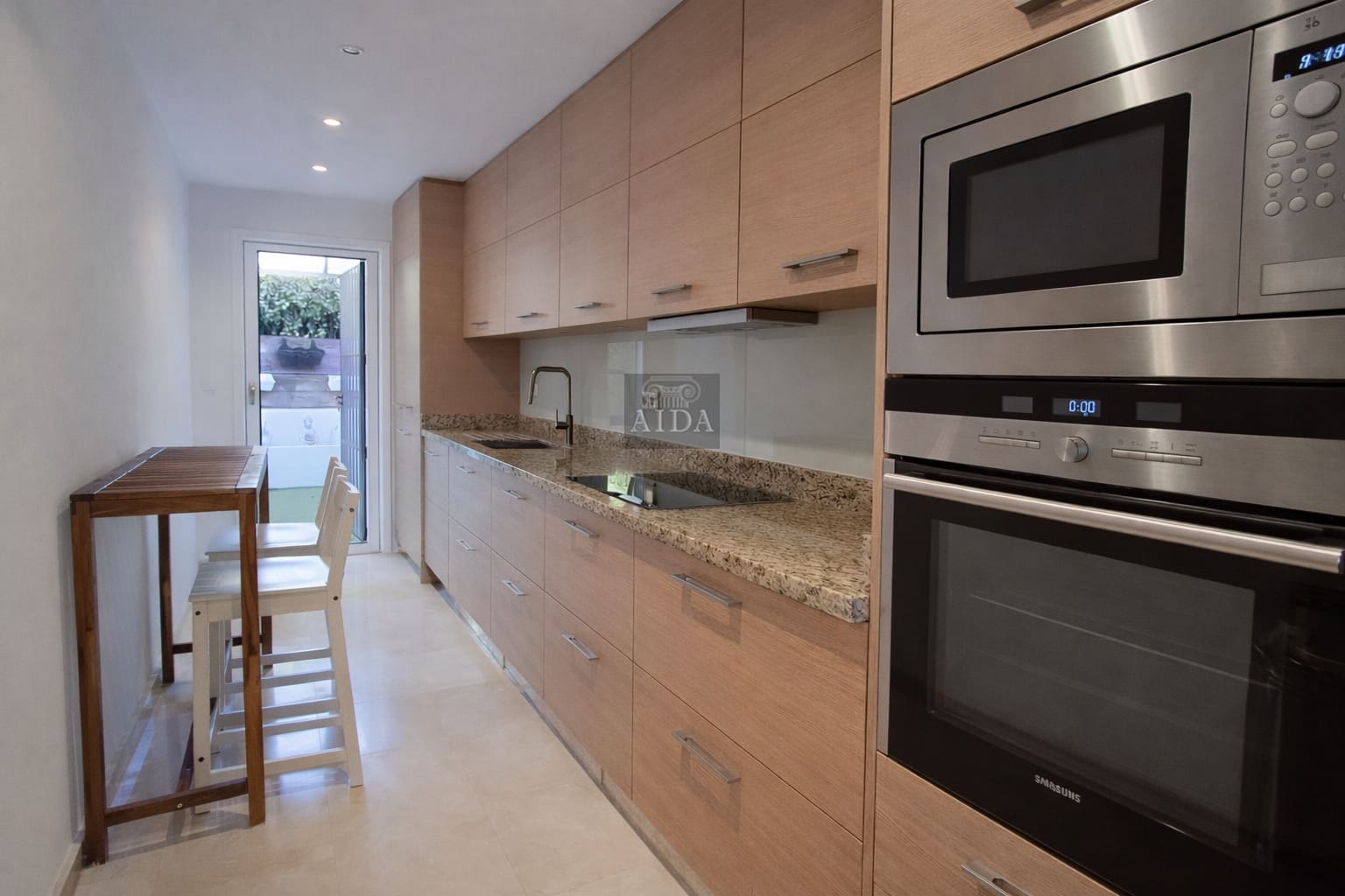 3 bedroom Semi-detached Villa for sale in Guadalmina with pool garage - € 580,000 (Ref: 9625126)