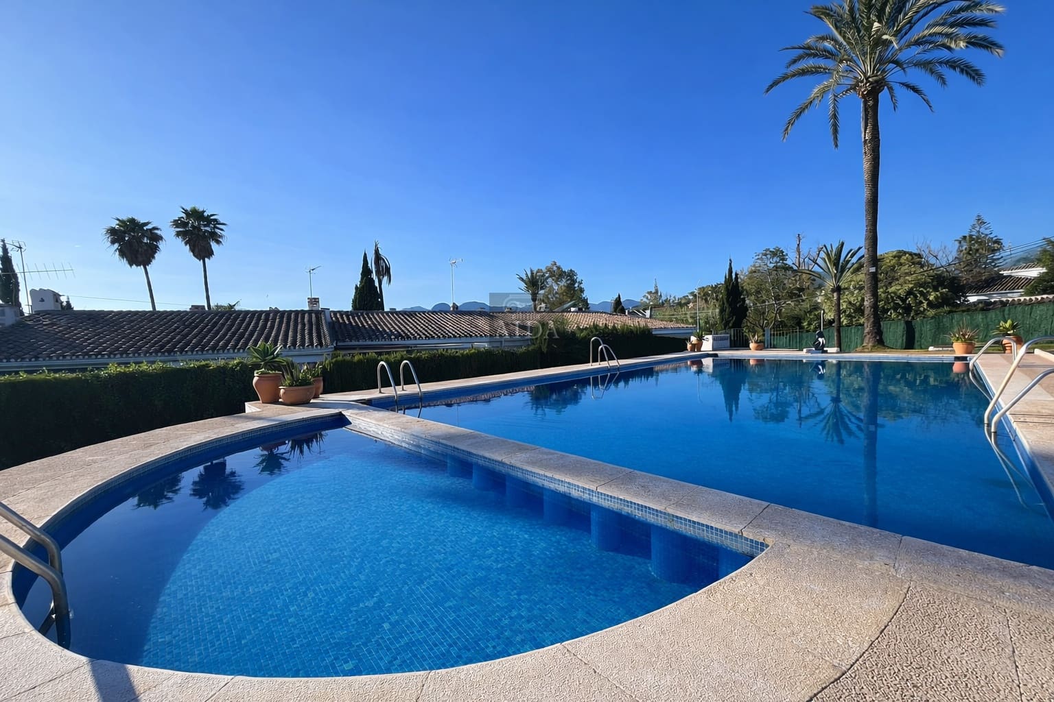 3 bedroom Semi-detached Villa for sale in Guadalmina with pool garage - € 580,000 (Ref: 9625126)