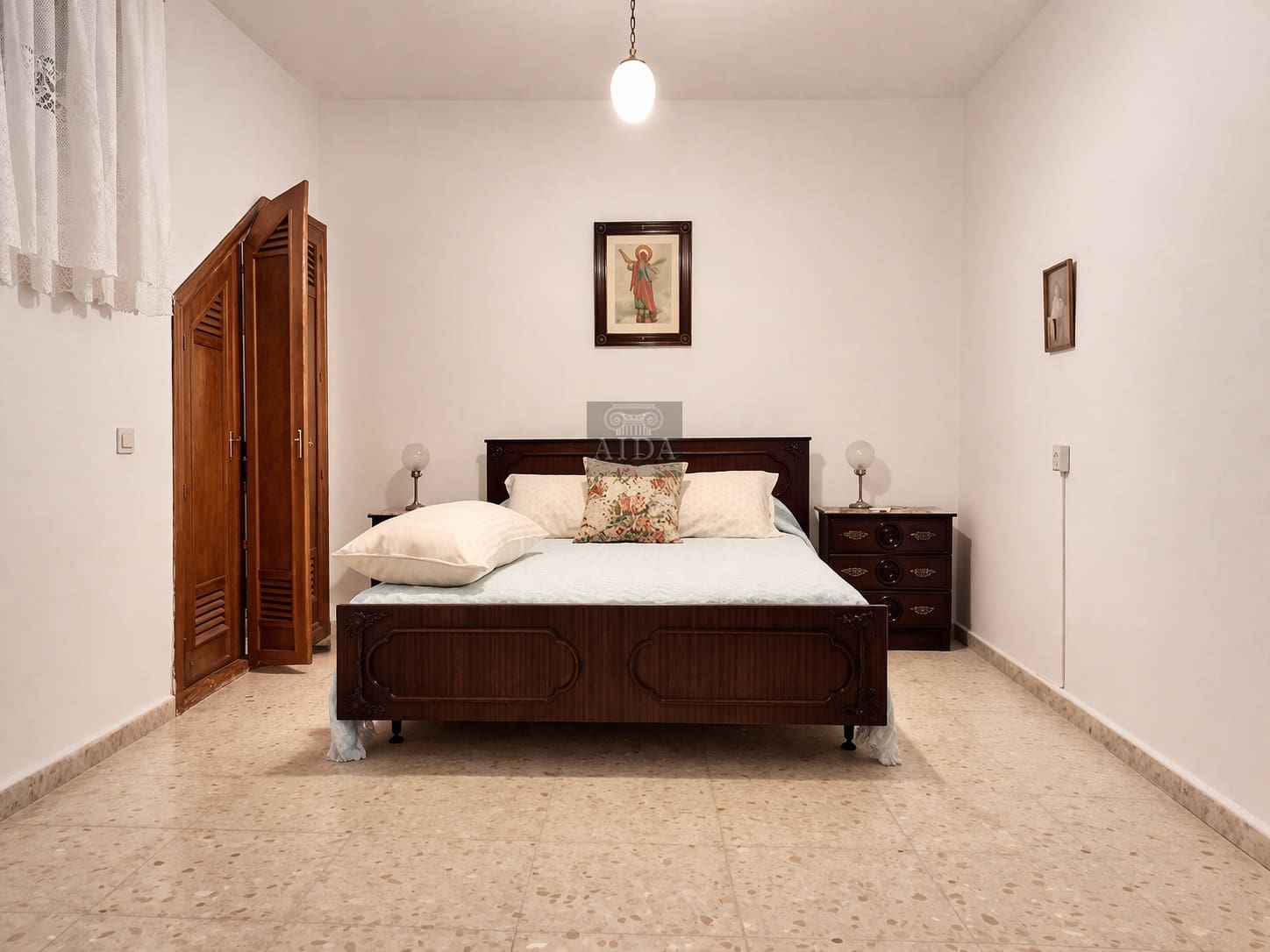 8 soveværelse Byhus til salg i Estepona - € 954.000 (Ref: 9755942)